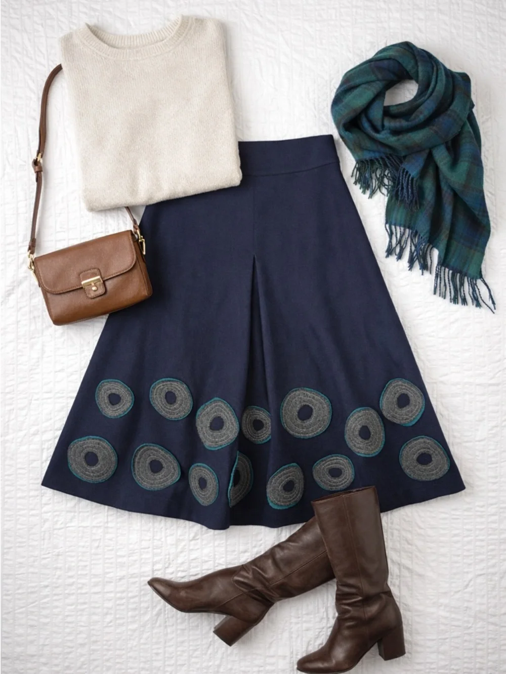 Boden Navy‎ Wool Blend A-Line Midi Skirt Teal Circle Appliqué Size 8